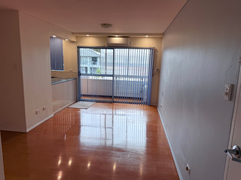 Photo - 39/88 Hughes Street, Cabramatta NSW 2166 - Image 3