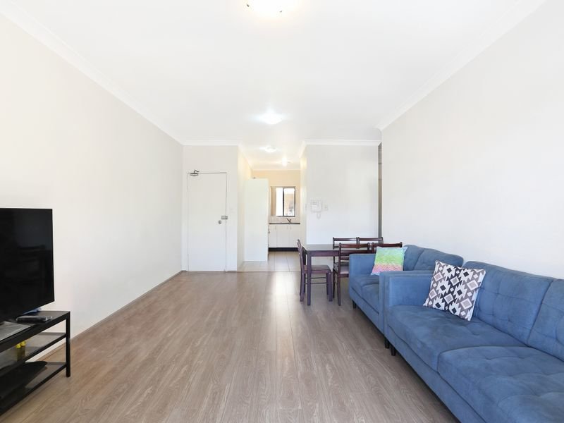 Photo - 39/9-17 Eastbourne Road, Homebush West NSW 2140 - Image 13