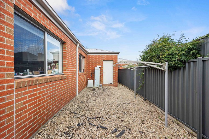 Photo - 3/99 Grant Street, Sebastopol VIC 3356 - Image 16