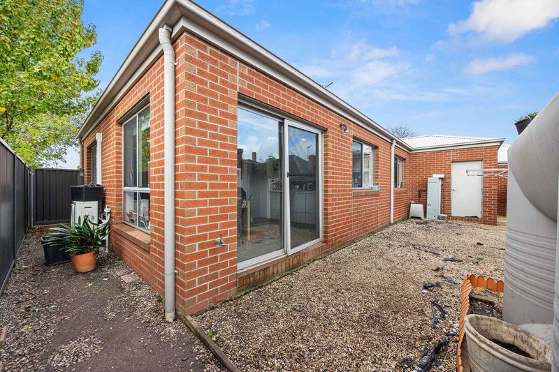 Photo - 3/99 Grant Street, Sebastopol VIC 3356 - Image 17