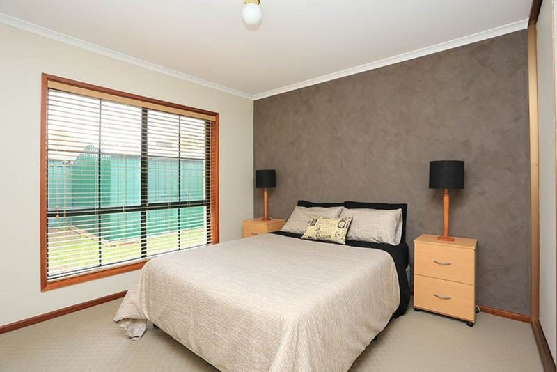 Photo - 3/9a Barker Street, Willaston SA 5118 - Image 6