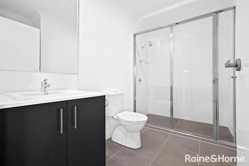 Photo - 39a Breakwell Road, Cameron Park NSW 2285 - Image 5