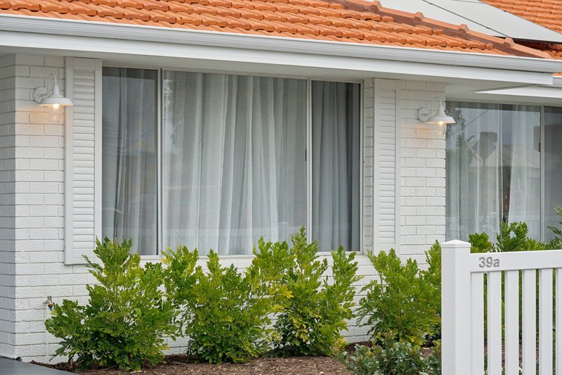 Photo - 39A March Street, Spearwood WA 6163 - Image 3