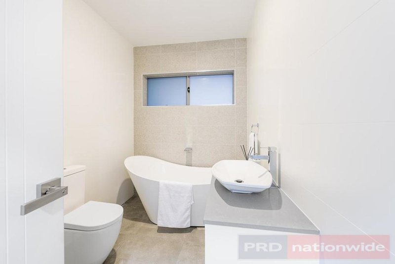 Photo - 39a Prince Street, Picnic Point NSW 2213 - Image 7