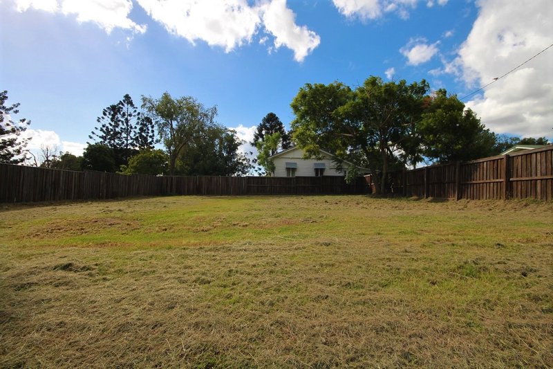 39A Stumm Road, Southside QLD 4570