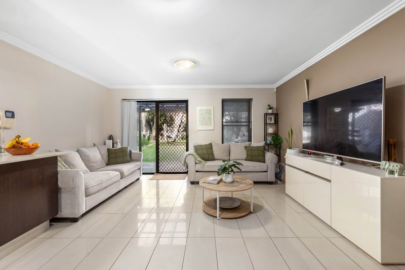 Photo - 3A Basil Road, Bexley NSW 2207 - Image 2