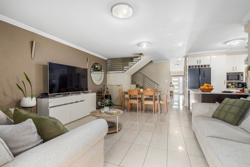 Photo - 3A Basil Road, Bexley NSW 2207 - Image 3