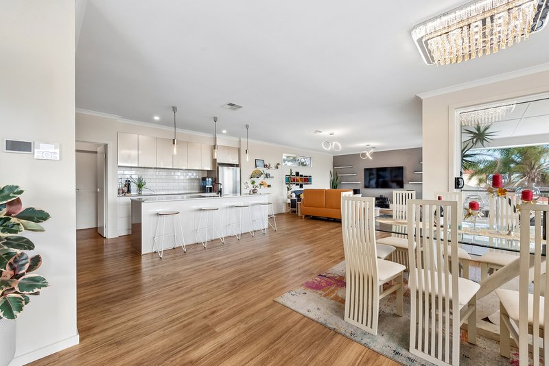 Photo - 3A Bellevue Circuit, Gulfview Heights SA 5096 - Image 4