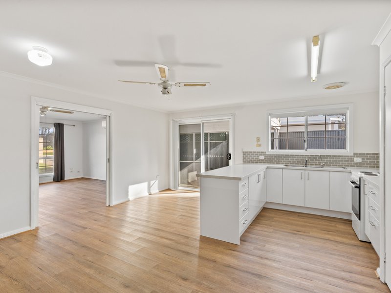 Photo - 3A Bradshaw Road, Morphett Vale SA 5162 - Image 5