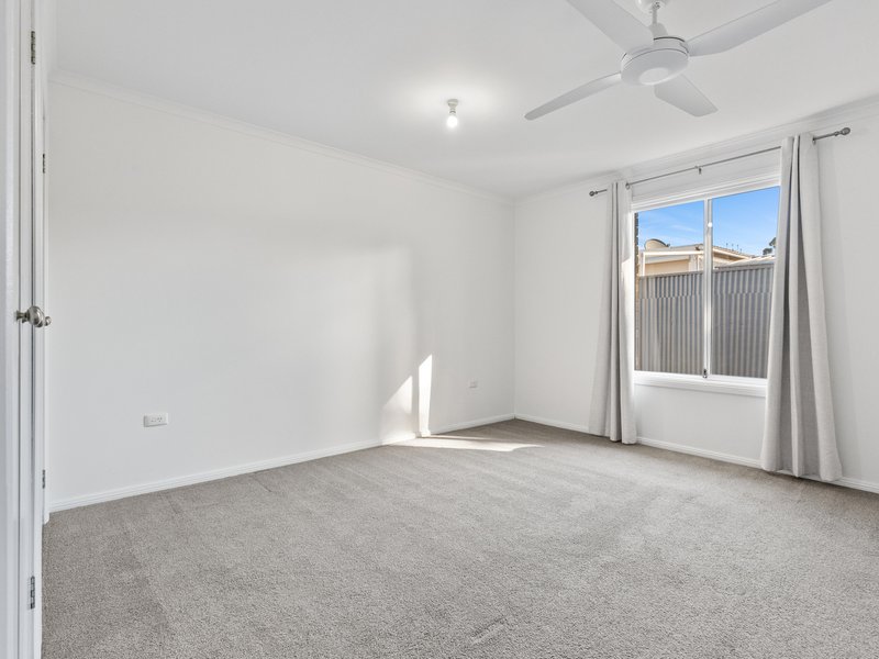Photo - 3A Bradshaw Road, Morphett Vale SA 5162 - Image 6