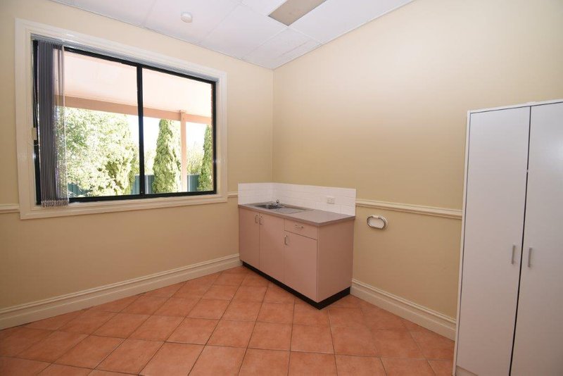 Photo - 3A Charles Street, Wellington NSW 2820 - Image 8