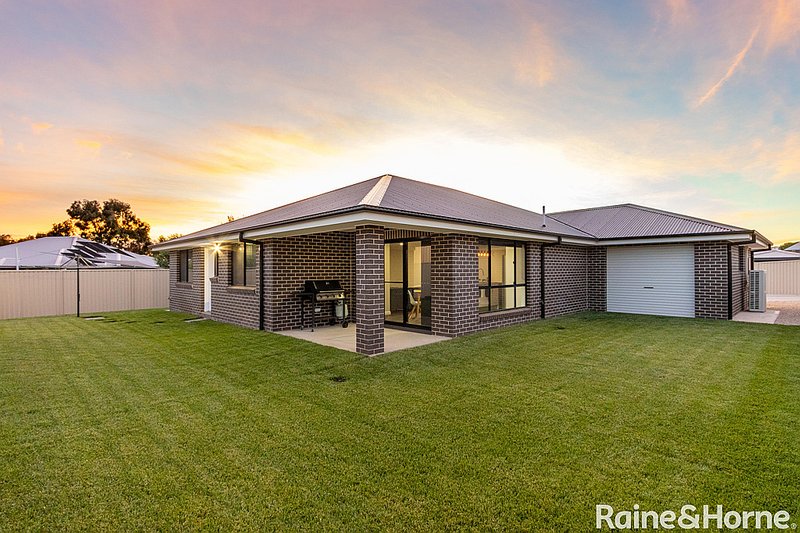 Photo - 3A Cheviot Drive, Kelso NSW 2795 - Image 21