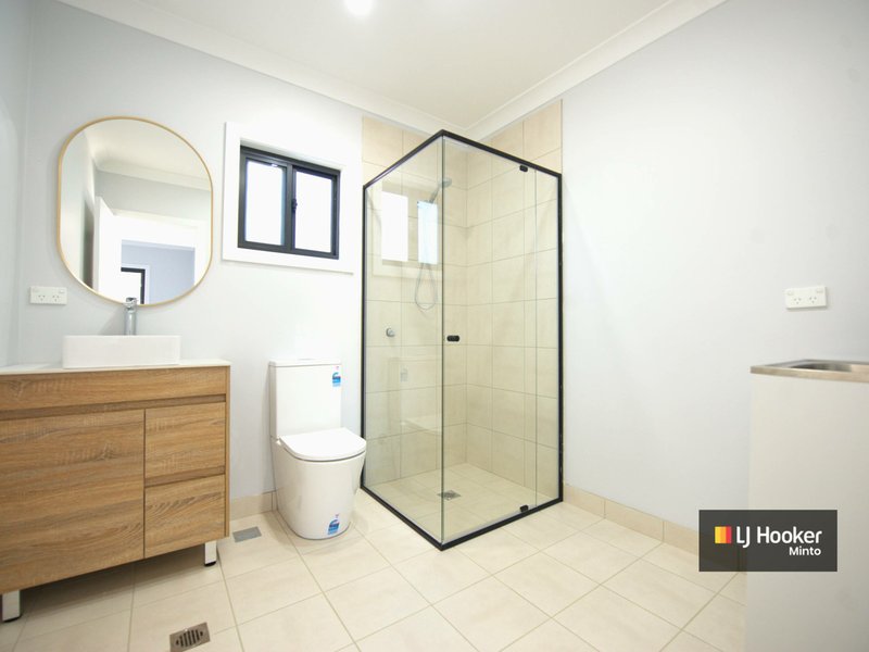 Photo - 3A Coolabah Place, Macquarie Fields NSW 2564 - Image 4