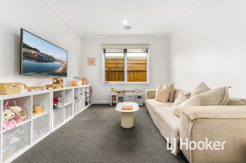 Photo - 3A Dulnain Street, Mount Martha VIC 3934 - Image 8