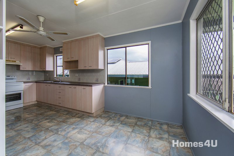 Photo - 3A Dunbar St , Margate QLD 4019 - Image 9