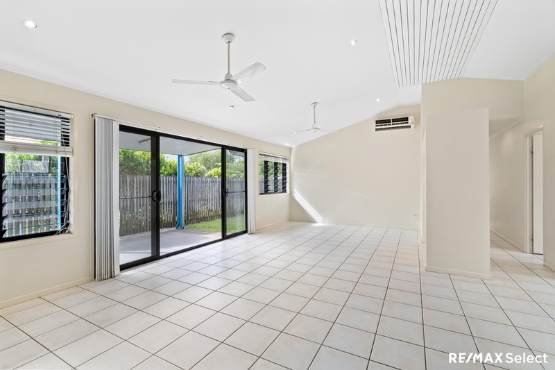 Photo - 3A Fairmeadow Drive, Mount Pleasant QLD 4740 - Image 4