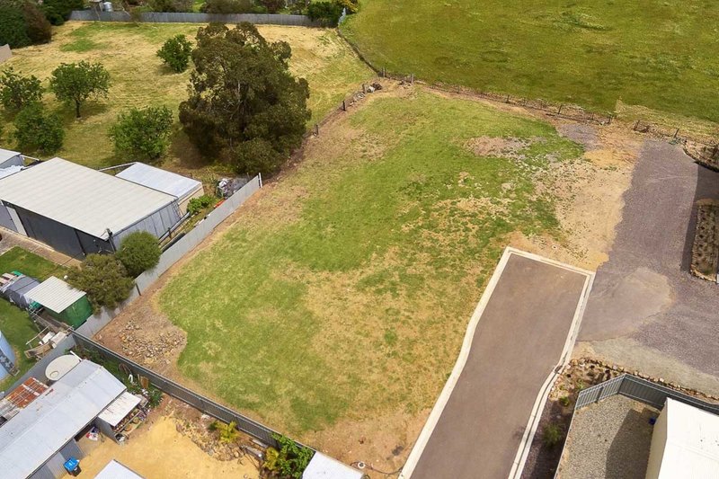 Photo - 3a Fennell Street, Strathalbyn SA 5255 - Image 2