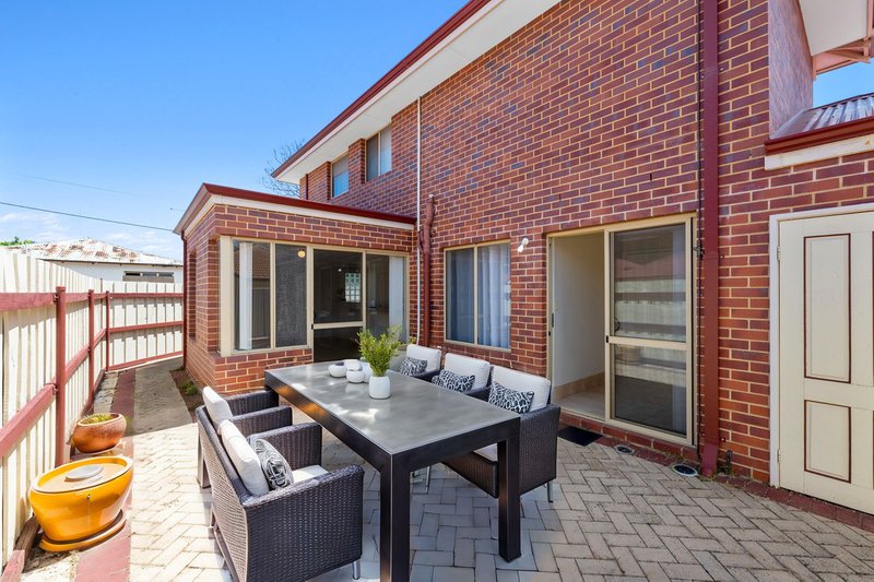 Photo - 3A First Avenue, Mandurah WA 6210 - Image 5