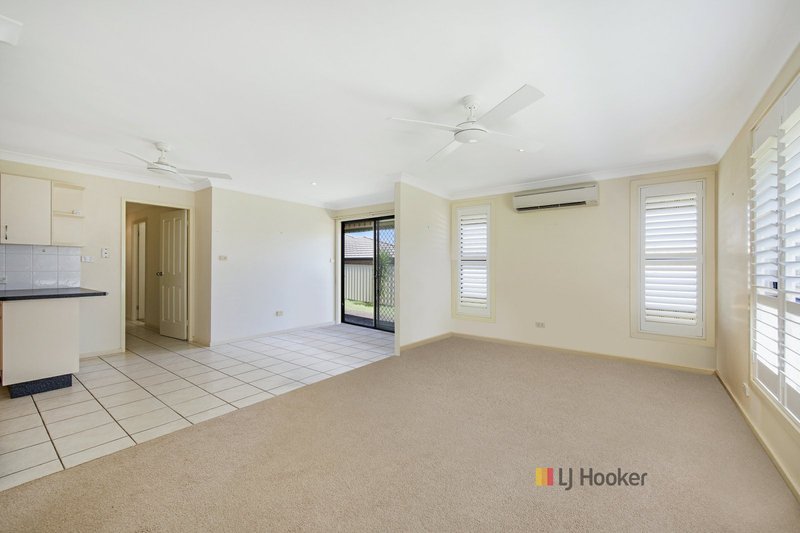 Photo - 3a Fourth Avenue, Toukley NSW 2263 - Image 4