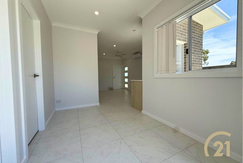 Photo - 3A Helen Street, Smithfield NSW 2164 - Image 7