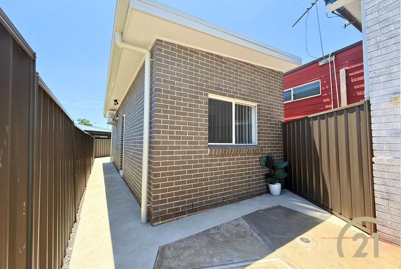 Photo - 3A Helen Street, Smithfield NSW 2164 - Image 10