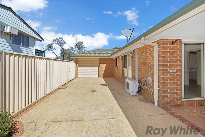 Photo - 3a Hunter Street, Charmhaven NSW 2263 - Image 10