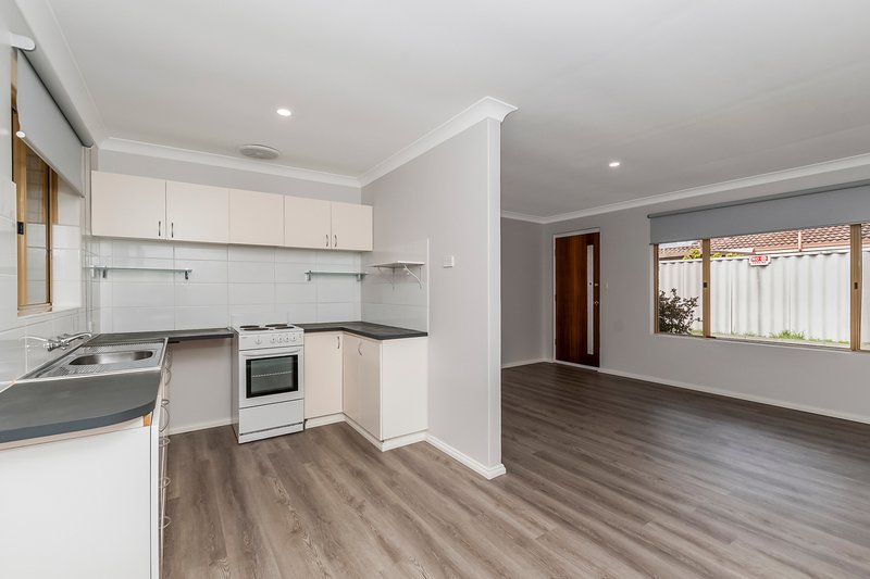 Photo - 3a Knowle Way, Warnbro WA 6169 - Image 1