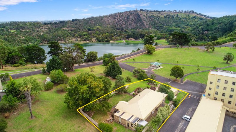 3A Lake Terrace West , Mount Gambier SA 5290