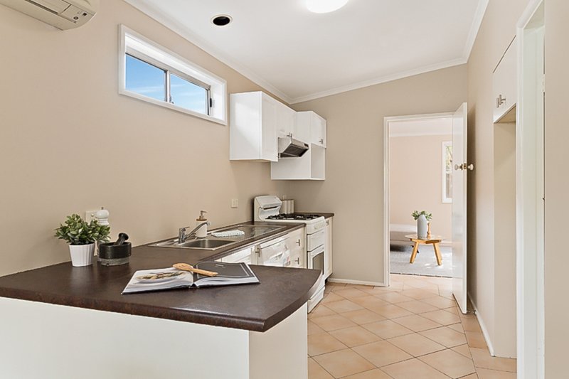 Photo - 3A Macintosh Street, Mascot NSW 2020 - Image 3