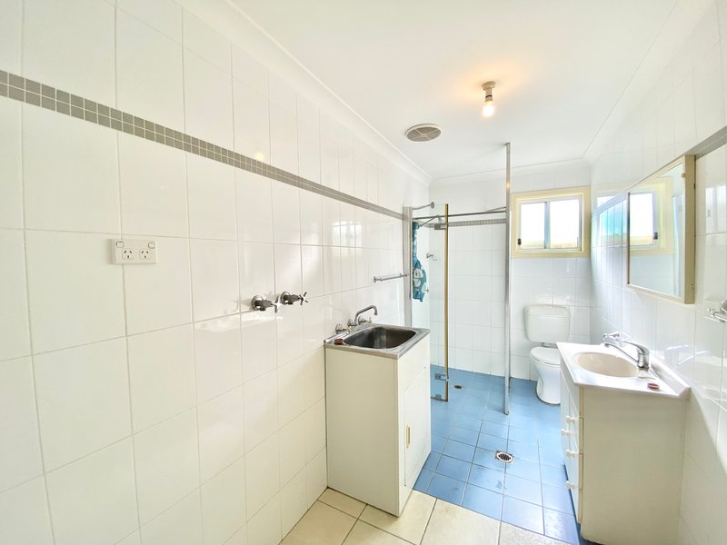 Photo - 3A Malouf Street, Canley Heights NSW 2166 - Image 6
