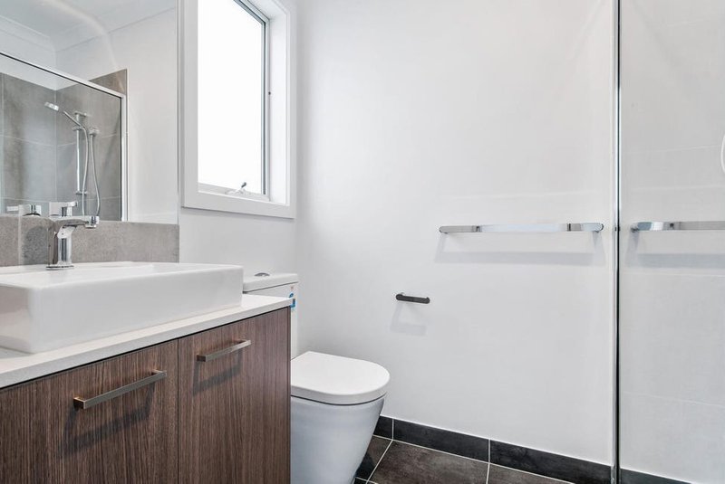 Photo - 3A Marlow Street, Mooroolbark VIC 3138 - Image 8