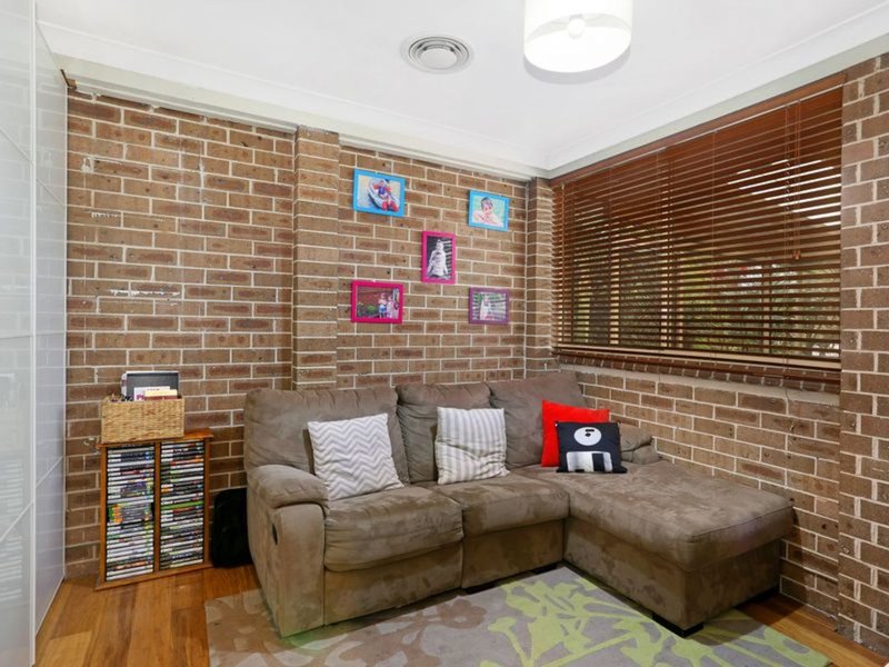 Photo - 3A Mountview Ave , Chester Hill NSW 2162 - Image 8