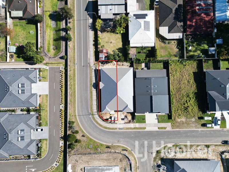 Photo - 3A Patrina Circuit, St Georges Basin NSW 2540 - Image 2