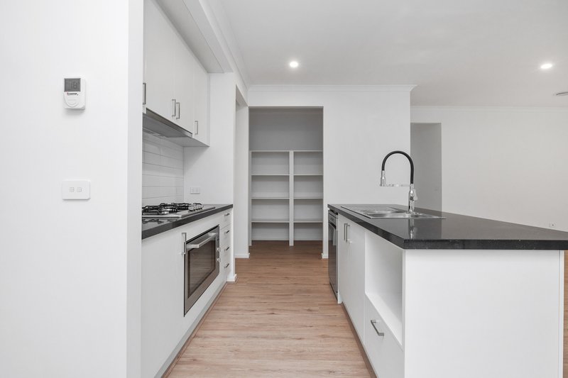 Photo - 3A Rodleigh Street, Croydon VIC 3136 - Image 4