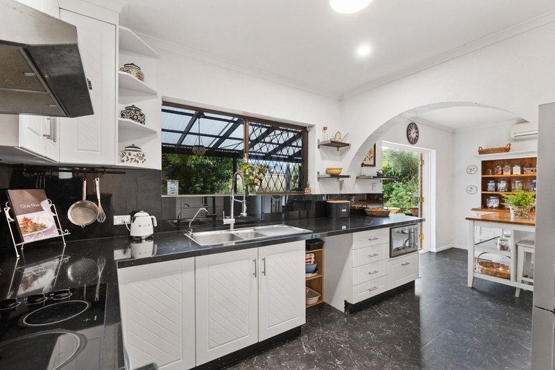 Photo - 3A Rosinia Court, Redland Bay QLD 4165 - Image 4