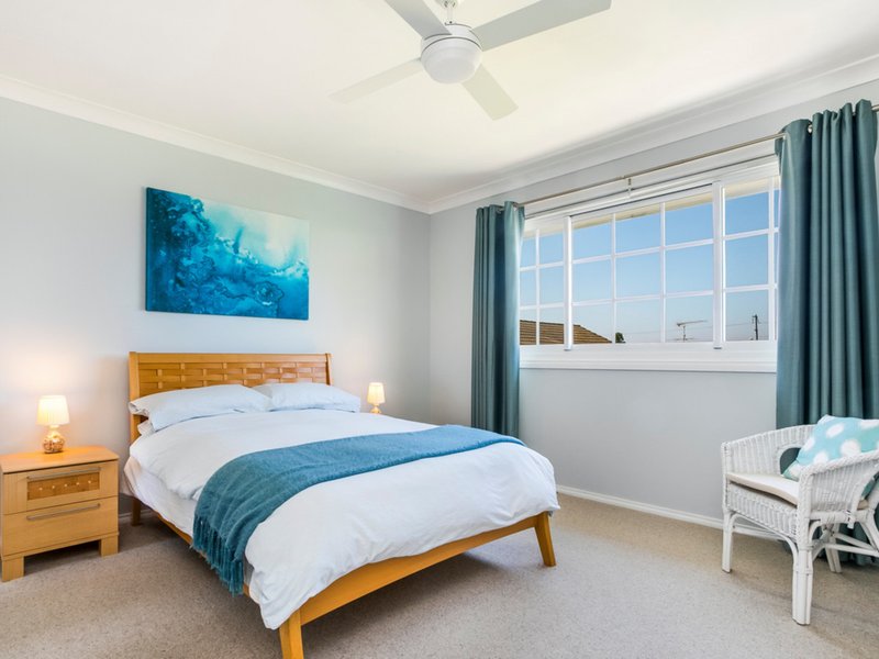 Photo - 3a Rowan Street, Mona Vale NSW 2103 - Image 4