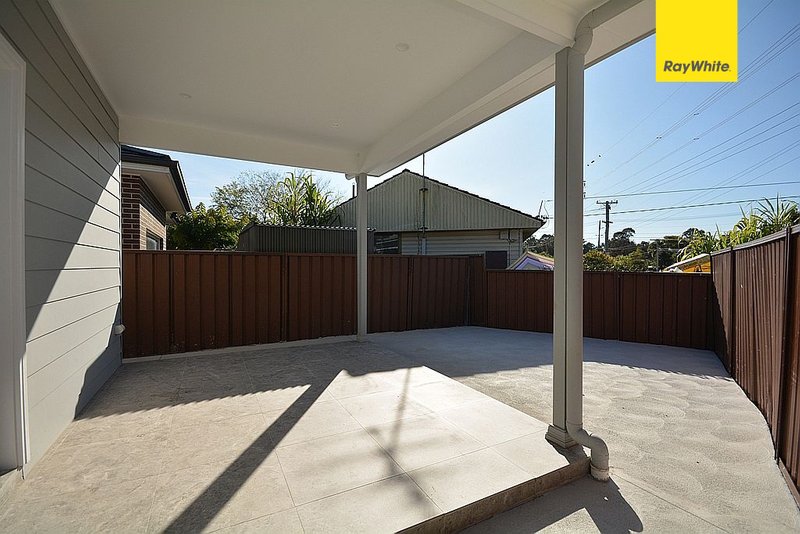 Photo - 3A Siandra Avenue, Fairfield NSW 2165 - Image 8