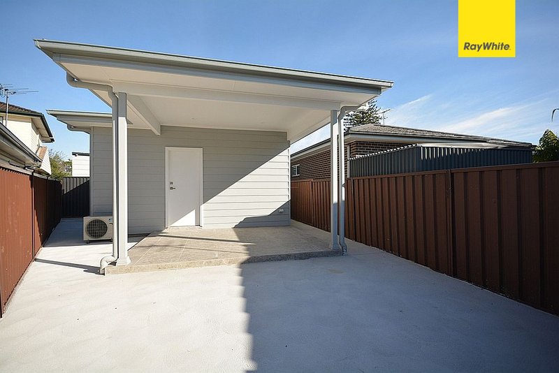 Photo - 3A Siandra Avenue, Fairfield NSW 2165 - Image 9