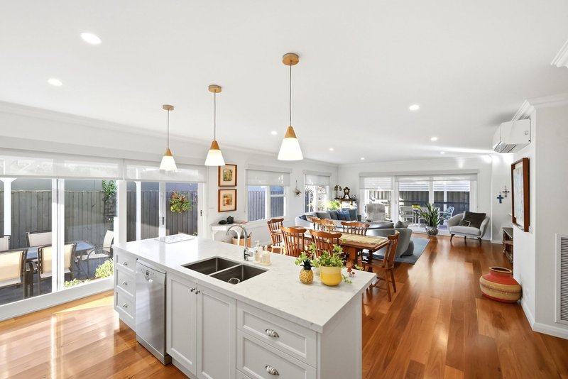 Photo - 3A Sutherland Street, Bacchus Marsh VIC 3340 - Image 3