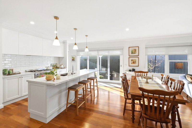 Photo - 3A Sutherland Street, Bacchus Marsh VIC 3340 - Image 6