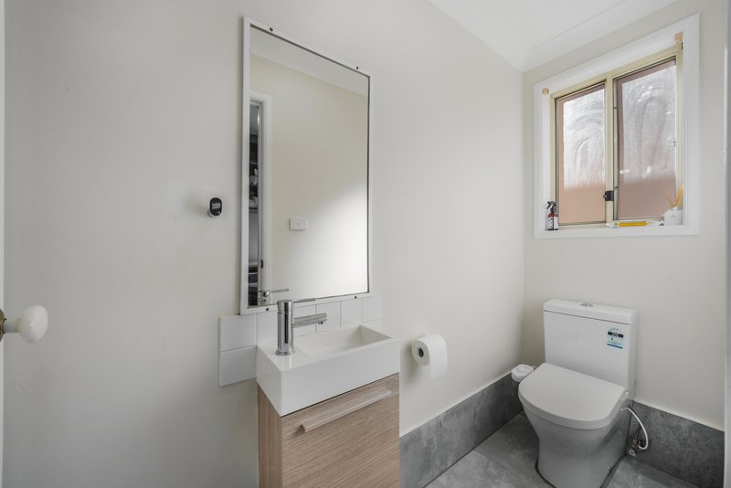 Photo - 3A Tench Way, West Hoxton NSW 2171 - Image 14