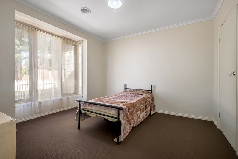 Photo - 3A Whitby Street, Reservoir VIC 3073 - Image 3