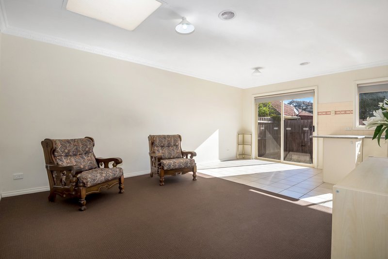 Photo - 3A Whitby Street, Reservoir VIC 3073 - Image 5