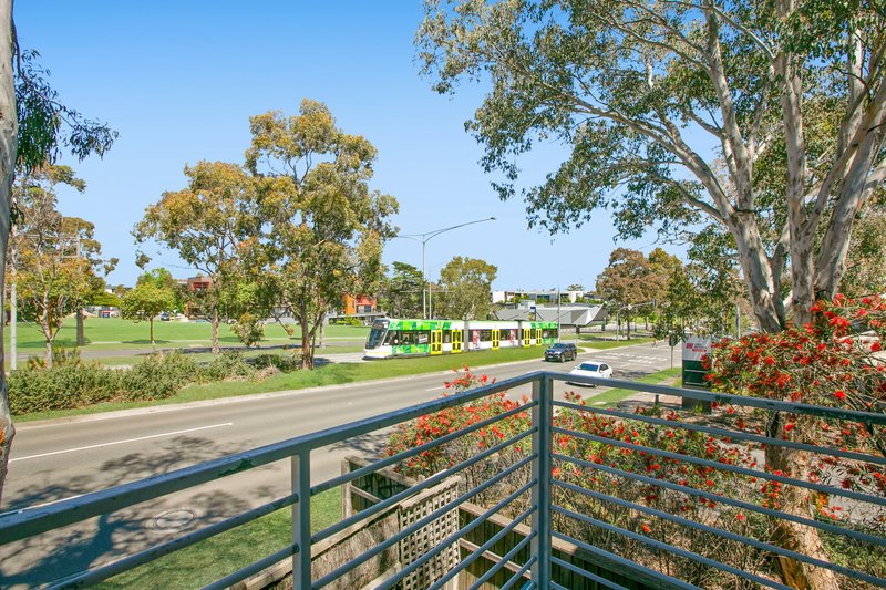 Photo - 3A/1089 Plenty Road, Bundoora VIC 3083 - Image 9