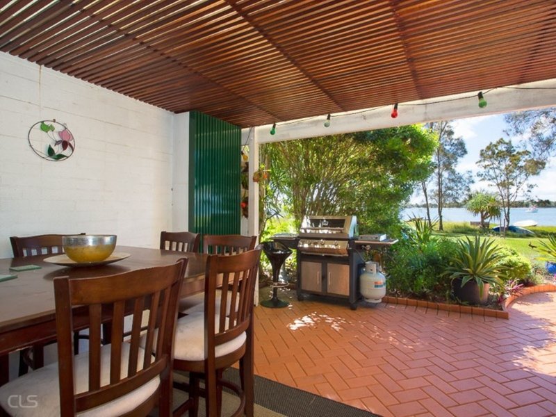Photo - 3A/16 Spinnaker Drive, Sandstone Point QLD 4511 - Image 4