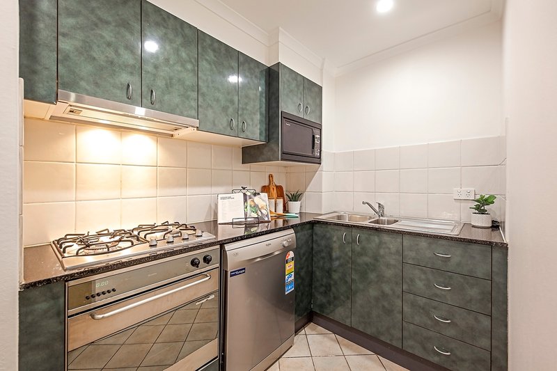 Photo - 3a/18 Centennial Ave , Chatswood NSW 2067 - Image 3