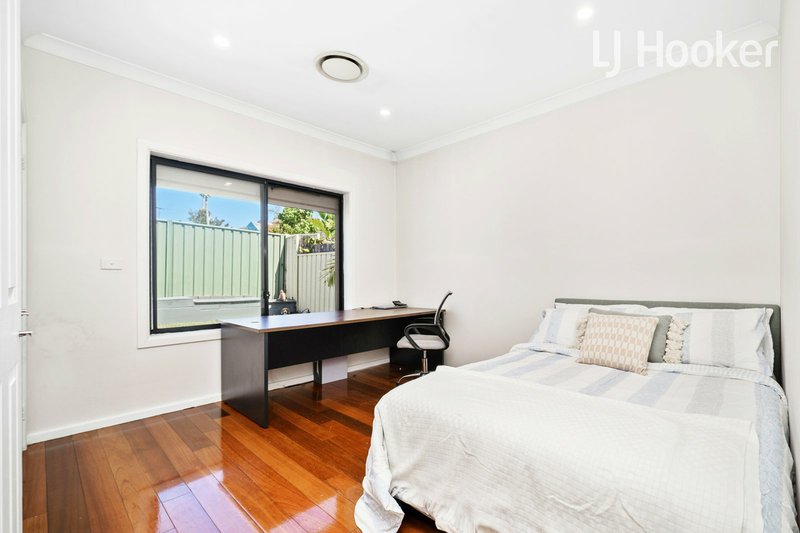 Photo - 3B Butlers Close, West Hoxton NSW 2171 - Image 10