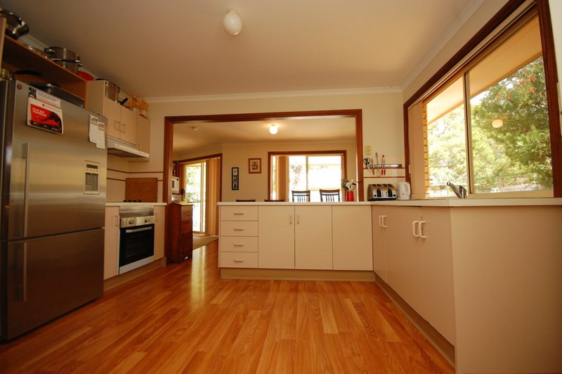 Photo - 3b Dowell Place, Griffith NSW 2680 - Image 2