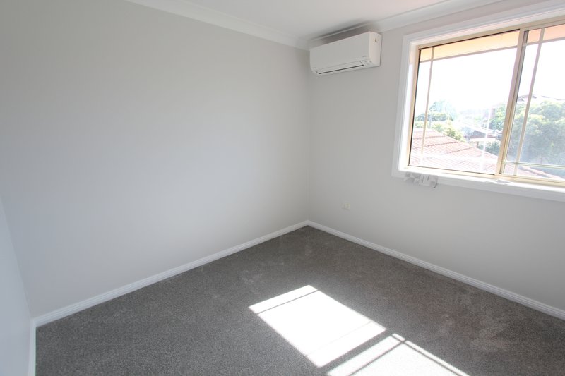 Photo - 3B Eva Avenue, Green Valley NSW 2168 - Image 3