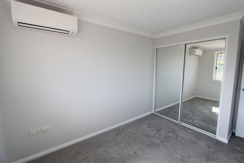 Photo - 3B Eva Avenue, Green Valley NSW 2168 - Image 4